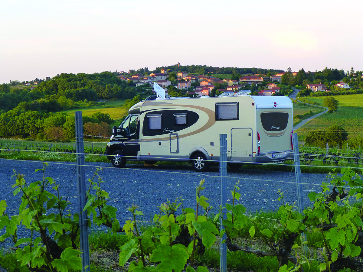 Aire camping-car  Marcy (69480) - Photo 1